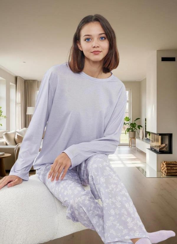 Kadın Çiçekli Pamuklu Pijama Takımı Rahat ve Şık Ev Giyim Seti Kullanım Profesyonel Görünüm - Image 1