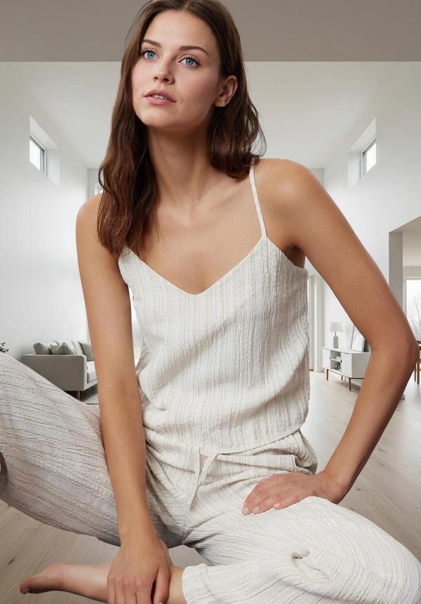 Kadın Viskon Karışımlı İnce Askılı Fırfırlı Pijama Takımı Rahat Kullanım Mükemmel Uyum Özel Tasarım - Image 1