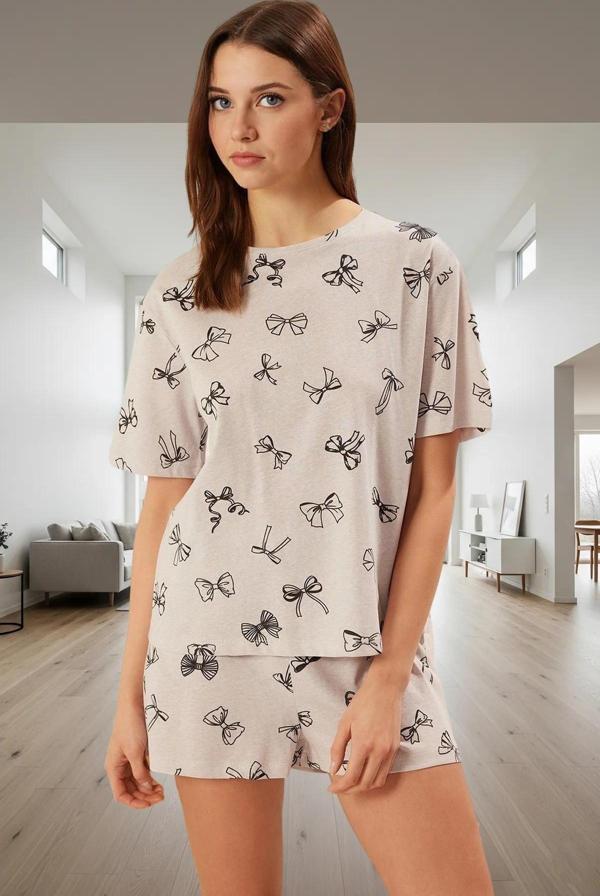 Kadın Kurdele Desenli Pamuklu Pijama Takımı Rahat Şık Yazlık Premium Kalite Modern Stil - Image 1