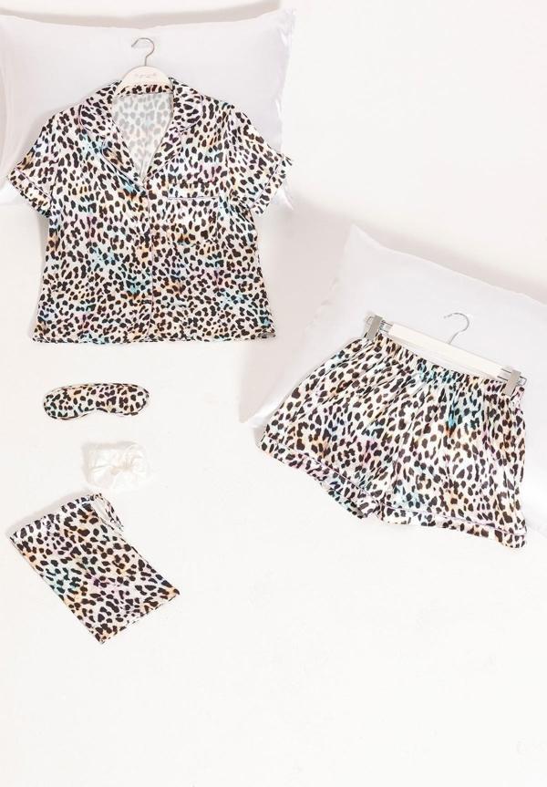 5'li Leopar Desenli Saten Pijama Şort Takım - Image 1