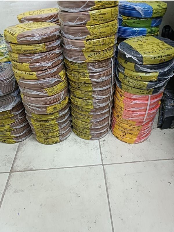 Öznur Kablo Nhxmh Yanmaz Kablo 2.5 Mm , 100 Metre ,Tek Damar Kahverengi,Mavi,Sarı - Image 1