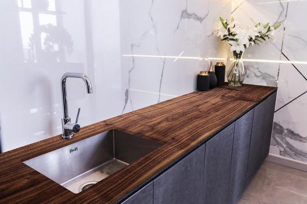 Tezgah Üstü Fayans Kaplama Folyosu Mutfak Tezgahı Kaplama Ahşap Tahta Doku 70 cm x 1 Metre - Image 1