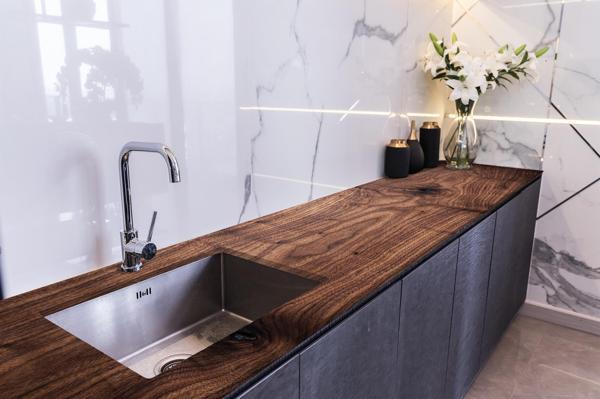 Tezgah Üstü Fayans Kaplama Folyosu Mutfak Tezgahı Kaplama Tahta Doku 70 cm x 5 Metre - Image 1