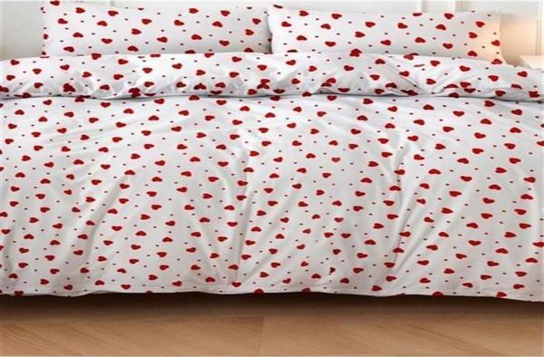 More Home Tek Kişilik Yorgan Kılıfı Nevresim Kalpli Beyaz Kırmız - Image 1