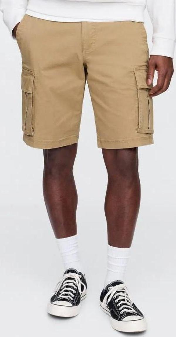 Gap 11" Essential Kargo Şort 703768 Erkek Şort - Image 1