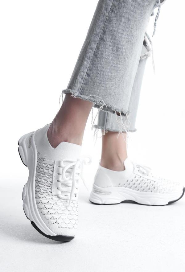 Preshley Kadın Rocco Beyaz Triko Taşlı Spor Ayakkabı & Sneaker - Image 1