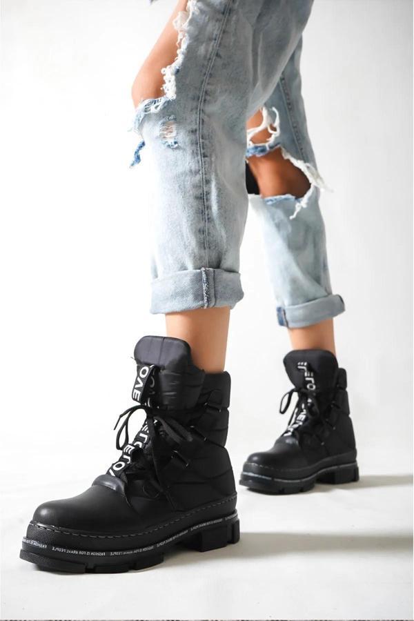 Preshley Kadın Fasion Siyah Paraşüt Kumaş Kar Botu - Image 1