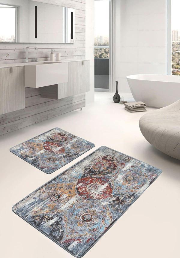Realhomes Vintage Motifli Kırmızı-Mavi Renkli 2'Li Kaymaz Taban Yıkanabilir Banyo Paspas Seti - Image 1