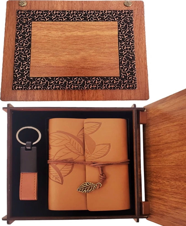 Ahşap Kutulu Taba Renk Deri Defter Anahtarlık Set - Image 1