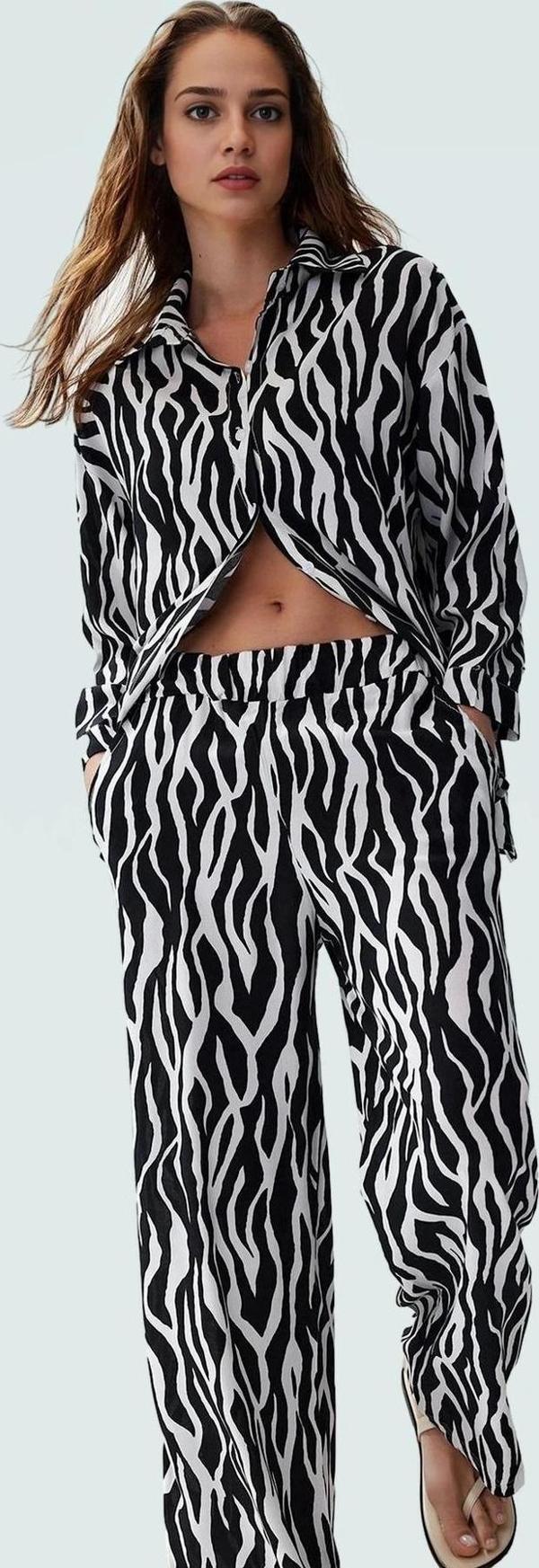 Viskoz Dokuma Takım Elbise Yüksek Bel Geniş Paça Şal Desen Premium Kalite Uzun Ömürlü - Image 1