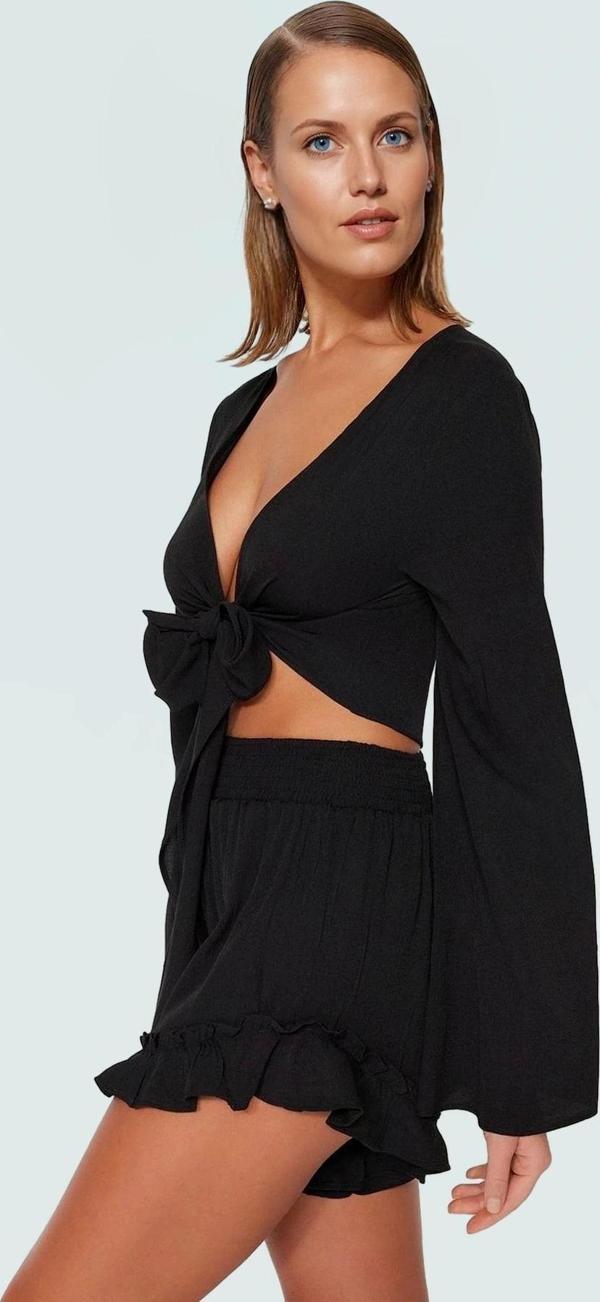 Rahat ve Şık Crinkle Dokuma Bluz Şort Takım Konforlu Kesim Mükemmel Uyum - Image 1