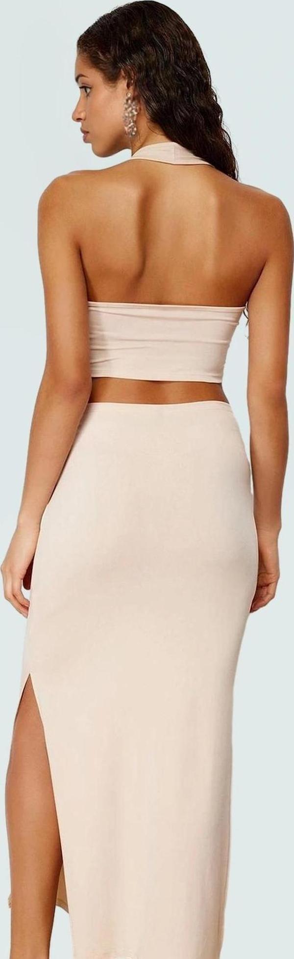 Örme Plaj Takımı Vücuda Oturan V Yaka Kolsuz Uzun Etek Seçkin Malzeme Yüksek Kalite - Image 1