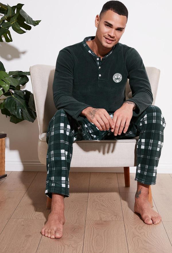 Buratti Ekoseli Regular Fit Düğmeli Bisiklet Yaka Kışlık Polar Erkek Pijama Takımı 60961002 YEŞİL - Image 1