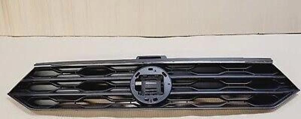 Volkswagen T Roc- 2019-2021  Ön Panjur Siyah Nikelaj Çıtalı (Oem No:2Ga853651E) - Image 1
