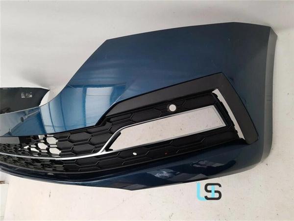 Skoda Octavia- 2020-2024  Ön Tampon Koyu Gri Sis/Panjur Delikli/Far Yıkama Deliksiz (Tyg) (Oem No:5E - Image 1