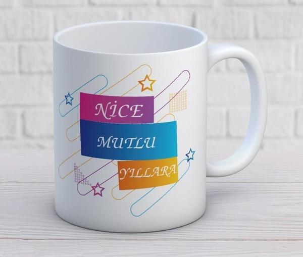 Nice Mutlu Yıllara Yazılı Yılbaşına Özel Hediyelik Kupa Bardak  - Image 1