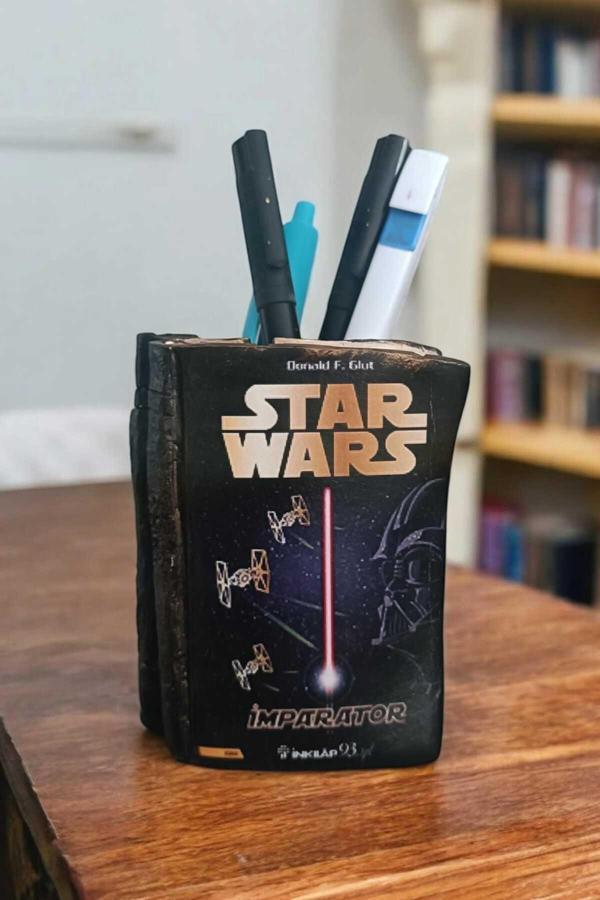 Gobo Star Wars Kitabı Şeklindeki Kalemlik 10X8 Cm - Image 1