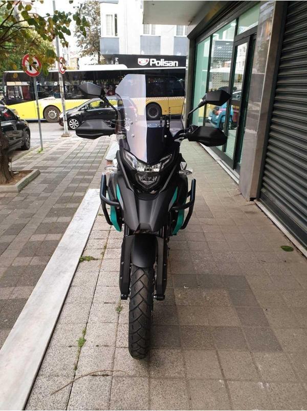 MOTOCAM Java RVM 500 Siperlik Ön Cam 2021-2025 Model 53cm Füme Renkli 4mm - Image 1