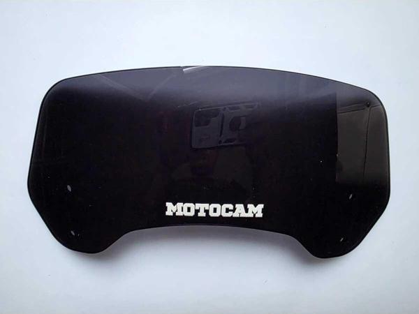 MOTOCAM Rüzgar Saptırıcı Deflektör Camı 2 Delikli 4cm 32x12cm Siyah Renkli   (APARATSIZDIR) - Image 1