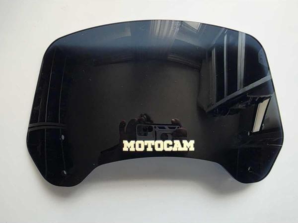 MOTOCAM Rüzgar Saptırıcı Deflektör Camı 2 Delikli 3.5cm 32x15cm Siyah Renkli   (APARATSIZDIR) - Image 1