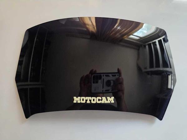 MOTOCAM Rüzgar Saptırıcı Deflektör Camı deliksiz 32x15cm Siyah Renkli   (APARATSIZDIR) - Image 1