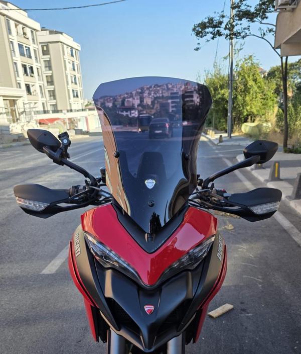 MOTOCAM Ducati Multistrada V2 Siperlik Ön Cam 2022-2025 Model 60cm Siyah Renkli 4mm - Image 1