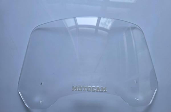 MOTOCAM Rüzgar Saptırıcı Deflektör Camı 2 Delikli 3.5cm 32x18cm Şeffaf Renkli   (APARATSIZDIR) - Image 1