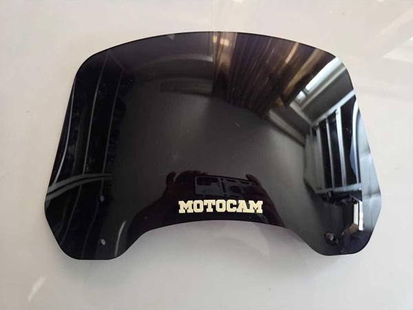 MOTOCAM Rüzgar Saptırıcı Deflektör Camı 2 Delikli 4cm 32x15cm Siyah Renkli   (APARATSIZDIR) - Image 1