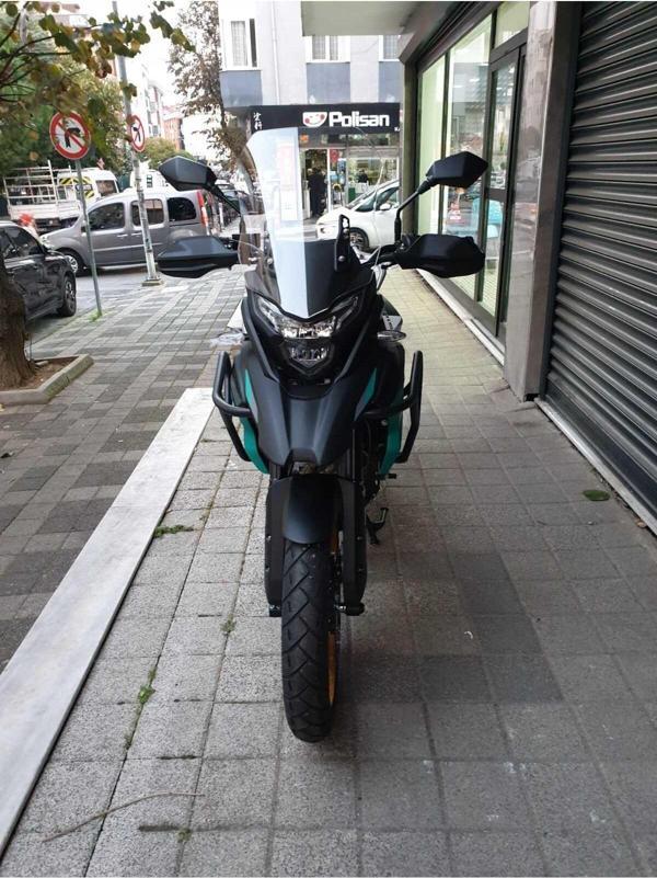 MOTOCAM Java RVM 500 Siperlik Ön Cam 2021-2025 Model 53cm Şeffaf Renkli 4mm - Image 1