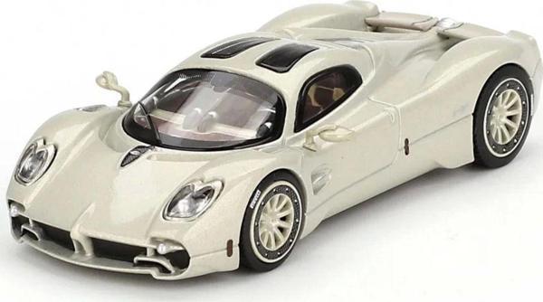 Toyfest Mini Gt 1/64 Bbr Pagani Utopia Presentation Grigio Rinascimento - Image 1
