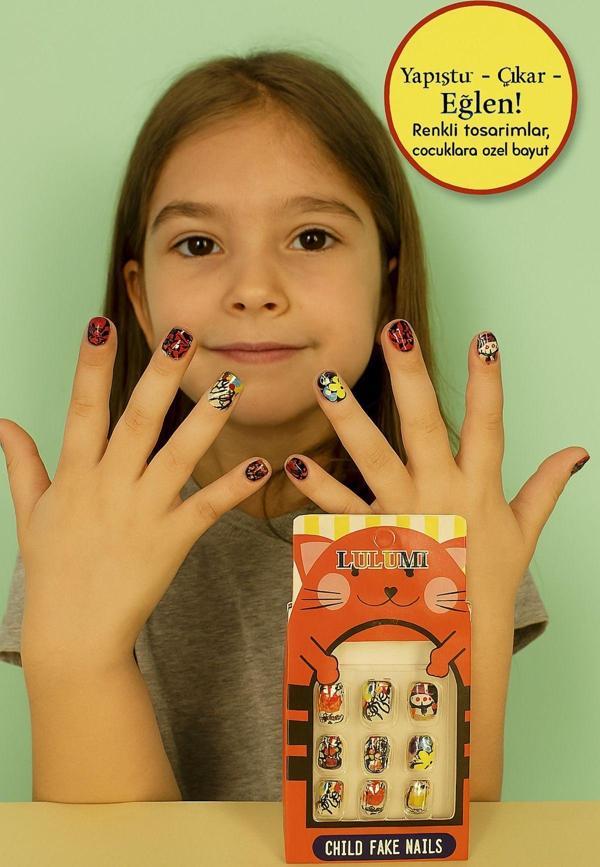 Toyfest 12 Li Yapışkan Stickerlı Renkli Baskılı Çocuk Takma Tırnak Oyuncak Seti - 5- 14 Yaş Arası - Model 34 - Image 1