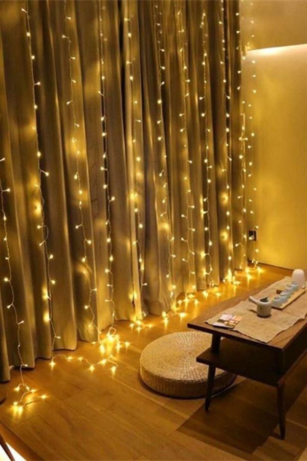 Tedaks 8 Fonksiyonlu 200 Led 10 Saçak Şerit Led 2X2 Perde İp Led (Gün Işığı) - Image 1