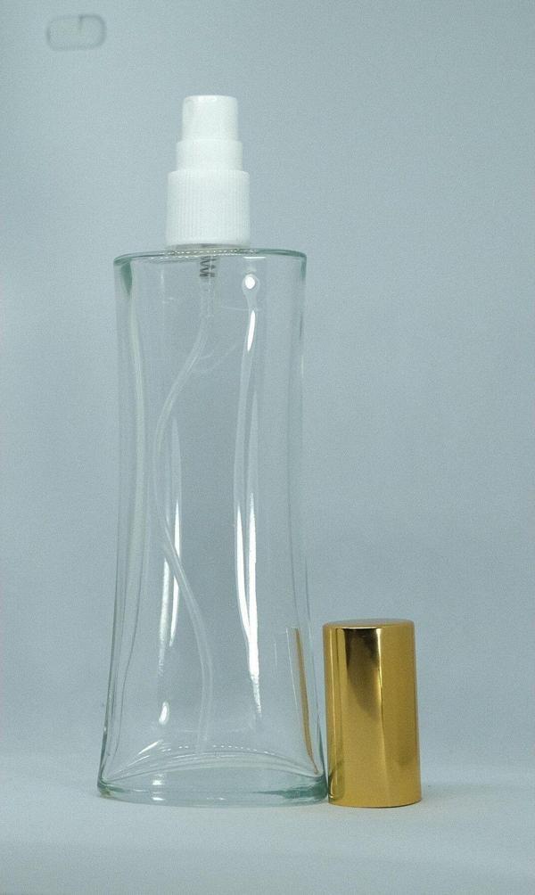 D&B Yol Parfüm Şişesi 100 Ml (2 Adet) (Tekrar Doldurulabilir) Eyfel Sarı Kapak Plastik Valf Boş Şişe - Image 1