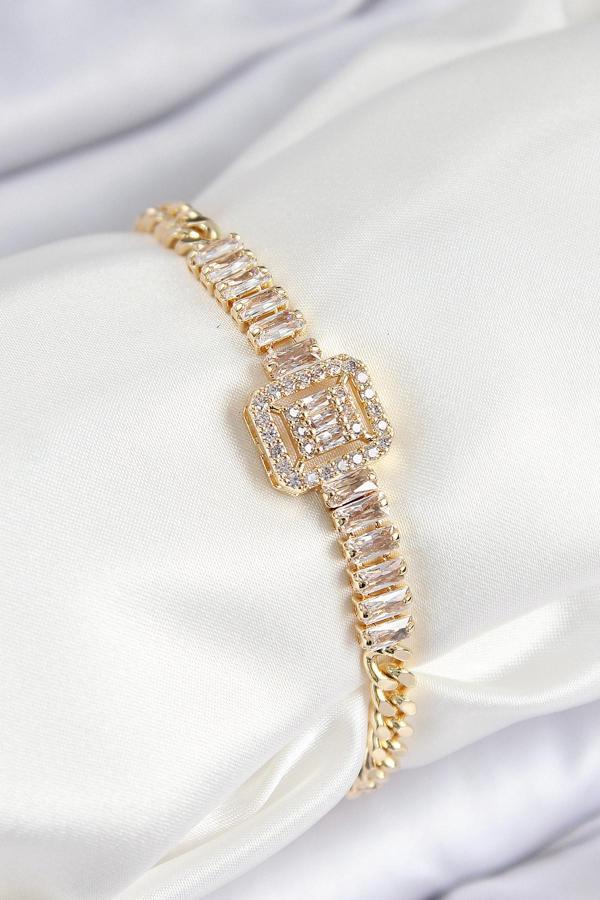 Pirinç Zirkon Taşlı Su Yolu Detaylı Baget Model Gold Renk Kadın Bileklik - EBJ250726W36807 - Image 1