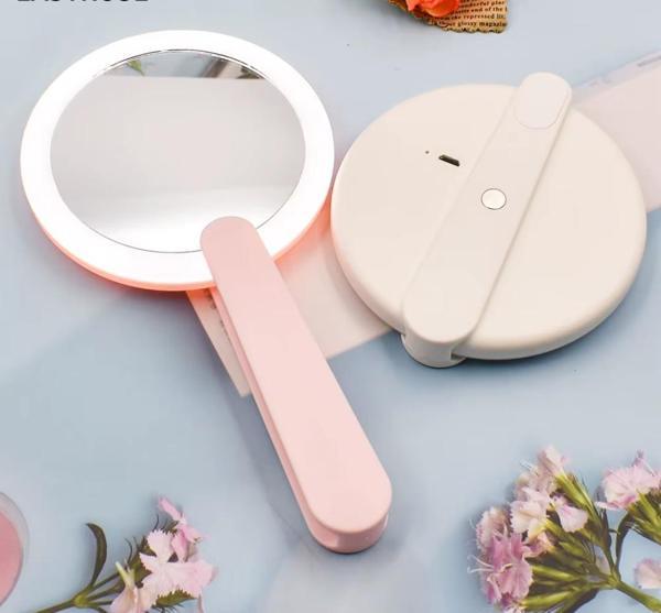 KATLANABİLİR PEMBE RENK EL TİPİ IŞIKLI LED TAŞINABİLİR MAKYAJ AYNASI   - Image 1