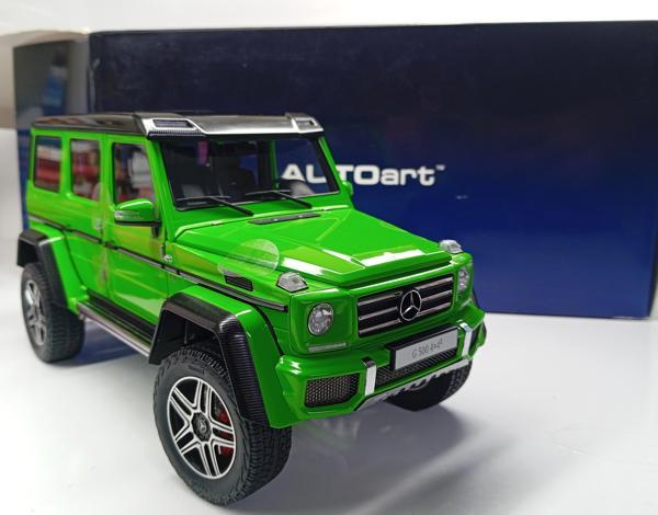 Dianomi AUTOART 1:18 ÖLÇEK MERCEDES BENZ G500 4X4_2 YEŞİL (DİECAST MODEL) - Image 1