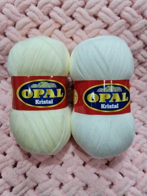 Serpil Düğme 2 Adet 100 G Krem Ve Beyaz 475 Metre Lif Ipliği.Tığ Numarası (4 No.1.60 Mm) Dir - Image 1