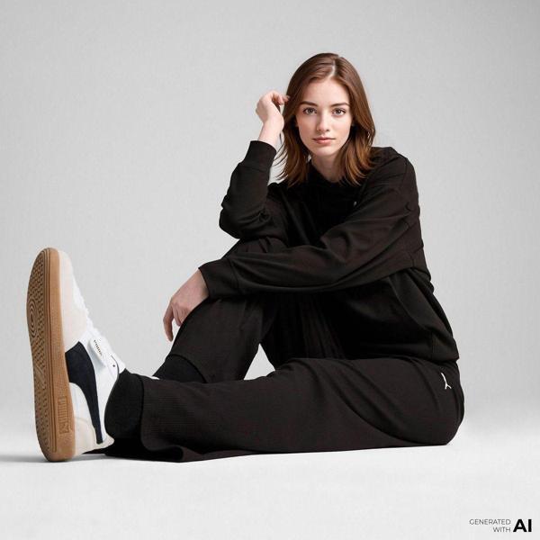 Puma Ess Elevated Kadın Siyah Eşofman Altı - Image 1