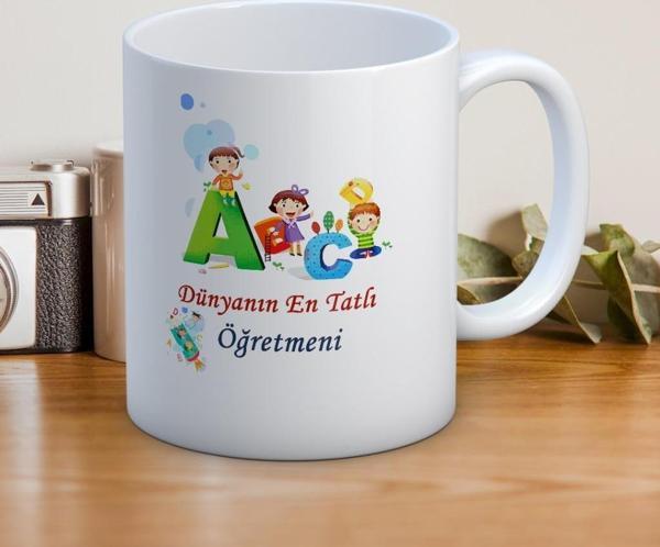 Öğretmenler Günü Hediyesi | “Dünyanın En Tatlı Öğretmeni” Temalı Kupa - Image 1