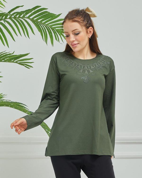 Kadın İşlemeli Anne Günlük Orta Yaş Penye Bluz - Image 1