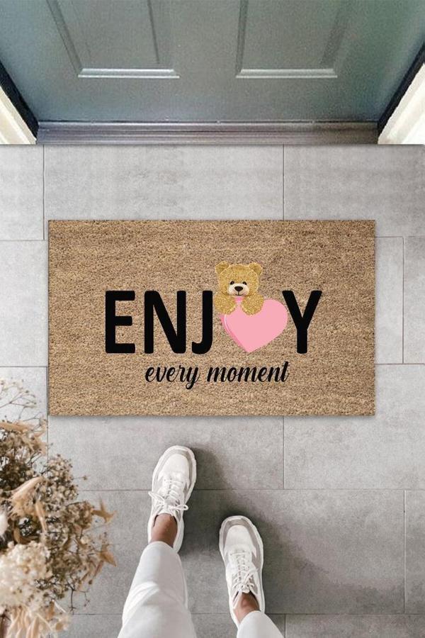 Büro Ev Ofis Yazlık Kapı Önü için Bej Enjoy Ever Moment Ayıcık Paspası - Image 1