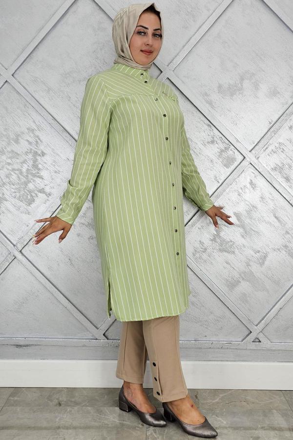 KADIN BROŞLU ÇİZGİLİ KETEN TESETTÜR GÖMLEK - Image 1