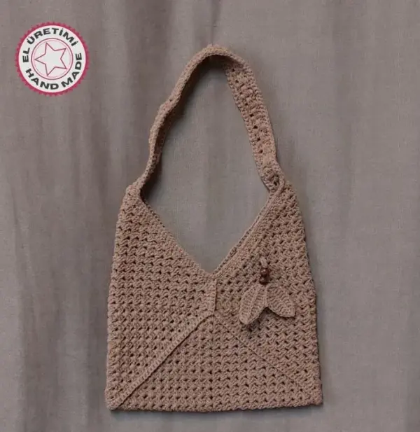 Uretti - Emine 9106 - 0481 El Örgüsü Ahşap Boncuk Detaylı Omuz Çantası - Sütlü Kahve - Image 1