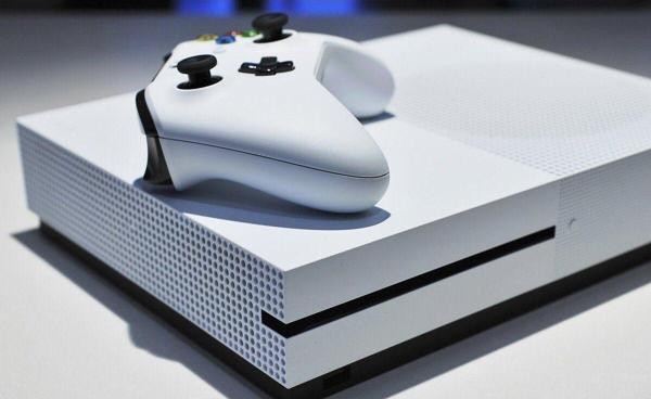 Microsoft Xbox One S 500 Gb Tek Kollu Yenilenmiş Garantili Dreamland - Image 1