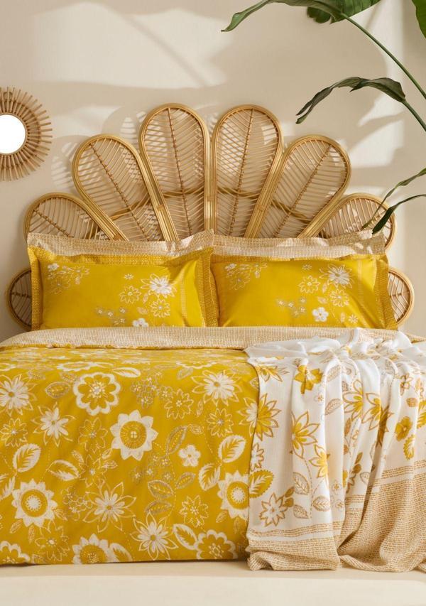 Karaca Home Vespera %100 Pamuk Çift Kişilik Nevresim Pike Takımı Hardal - Image 1
