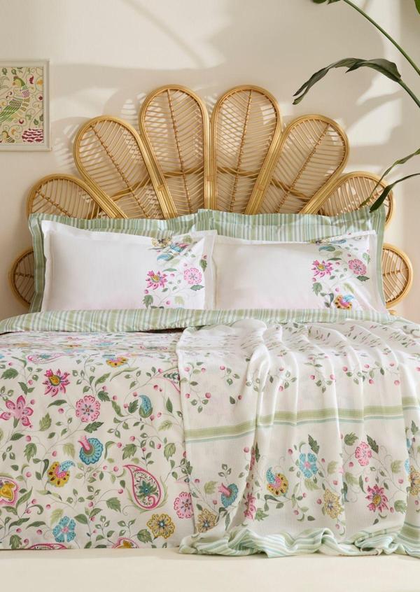 Karaca Home Elara %100 Pamuk Çift Kişilik Nevresim Pike Takımı Pembe - Image 1