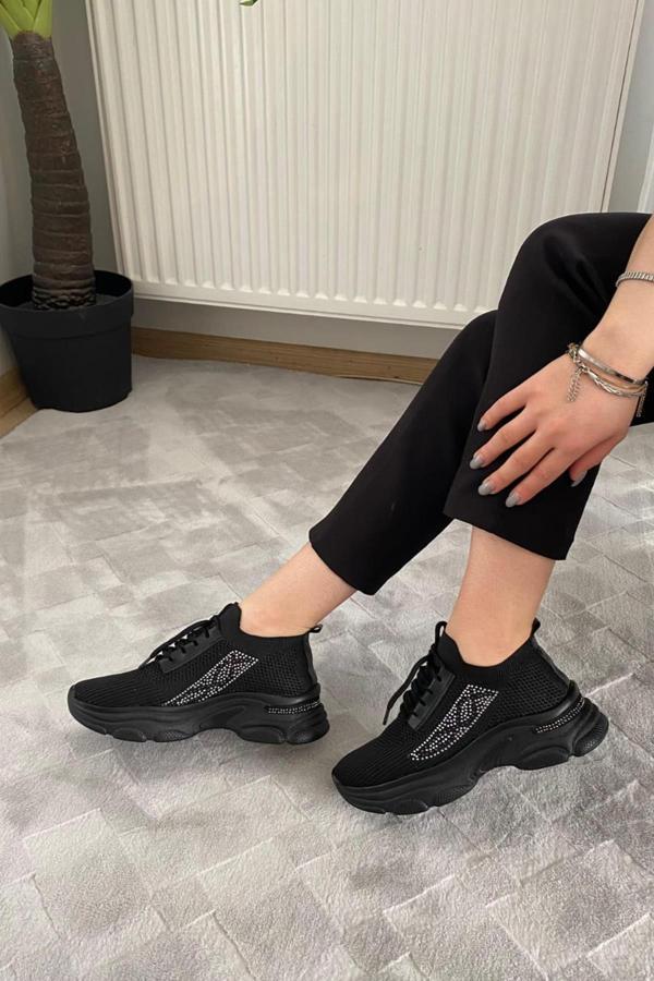 Kadın Fabri Siyah Triko Taşlı Spor Ayakkabı & Sneaker - Image 1
