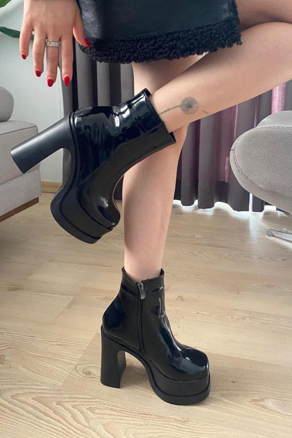 Kadın Sidney Siyah Rugan 12 cm Platform Topuklu Fermuarlı Bot - Image 1