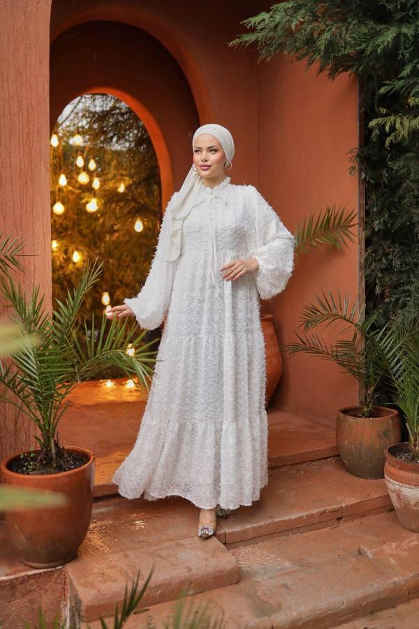 Pink Fly Güpürlü Püsküllü Hakim Yaka Düğmeli Kesme Şifon Boydan Astarlı Uzun Kadın Balon Kol Tesettür Elbise - Image 1