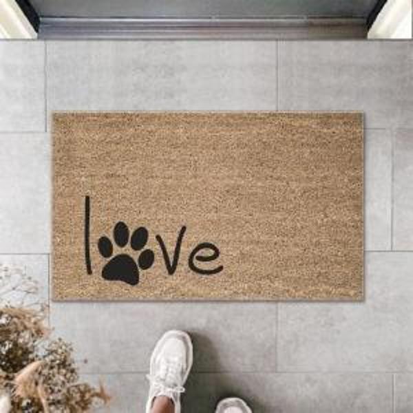 Dijital Baskı Kahverengi Siyah Patili Love Dekoratif Kapı Paspası K-2009 - Image 1